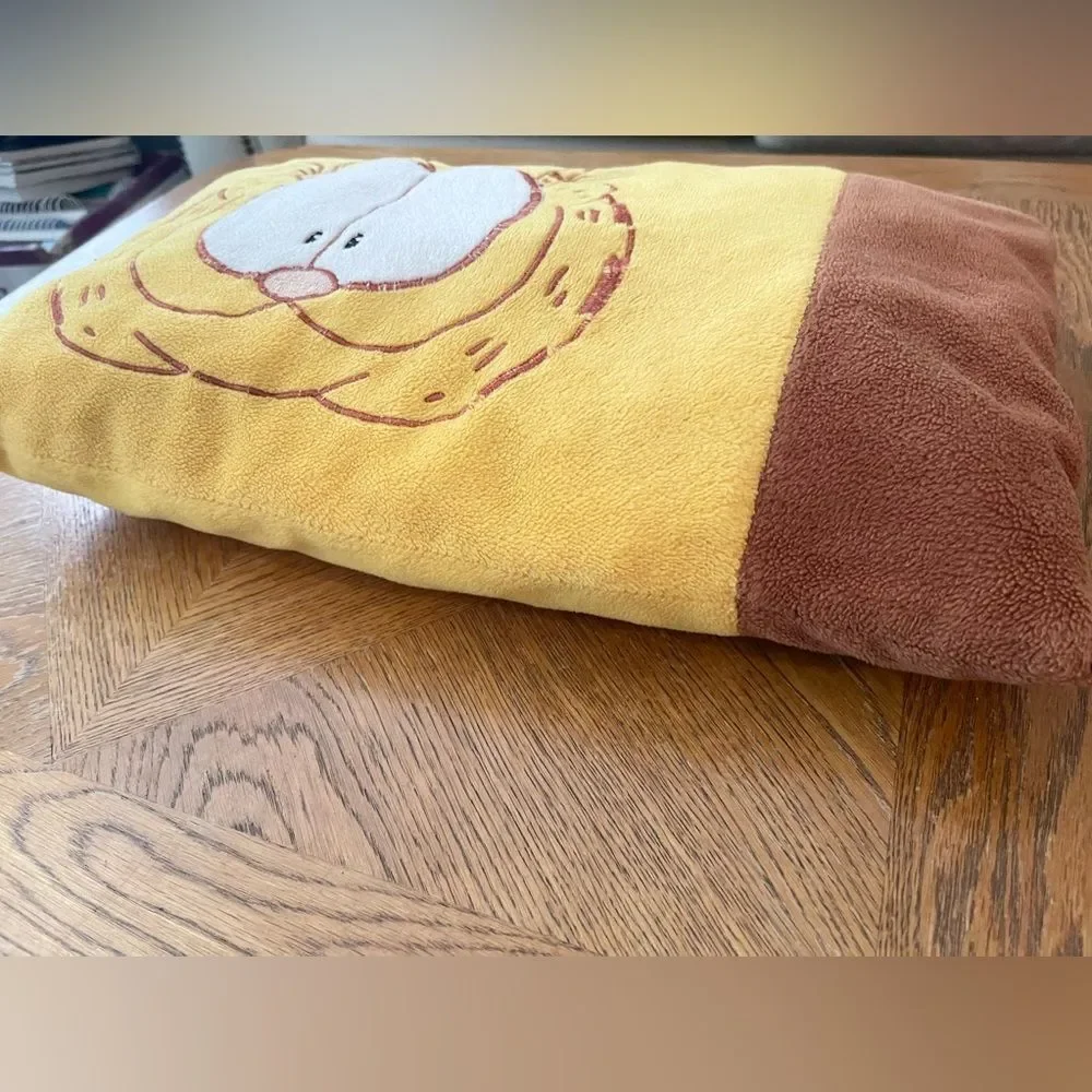 Garfield Throw Pillow Small Rectangle Yellow Brown